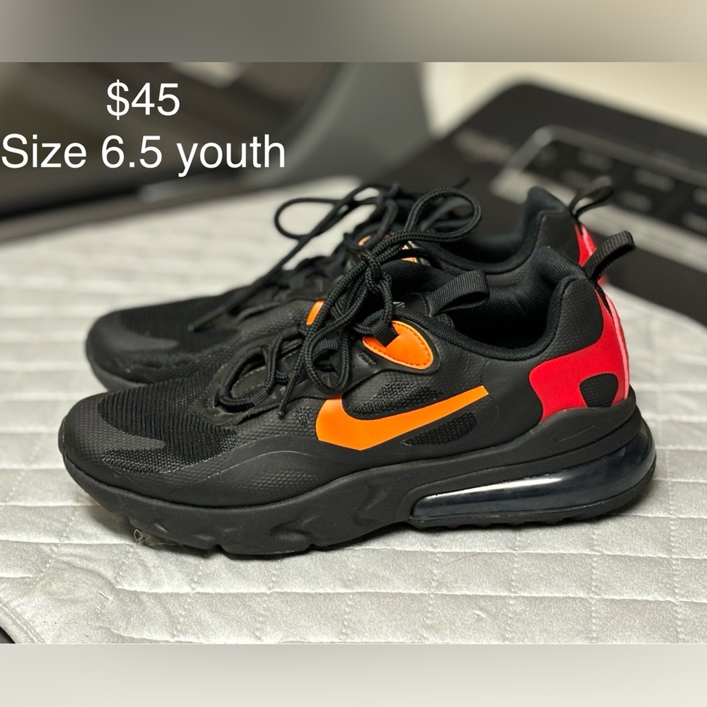 Nike Air Max 270 React GS youth size 6.5 in excellent condition.